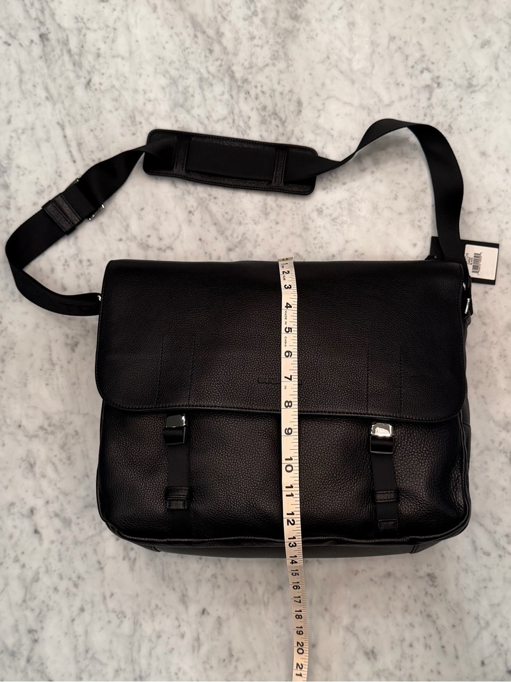 Bugatchi Black Pebbled Leather Messenger Bag Crossbody Laptop Bag NWT - Picture 11 of 14